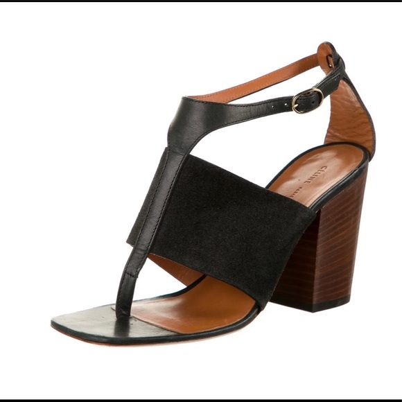 CELINE
Suede T-Strap Sandals
Size: 39.5 - Picture 3 of 5